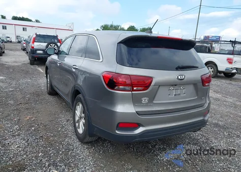 2019 Kia Sorento 2.4L Lx from USA, damaged, VIN 5XYPG4A30KG512686